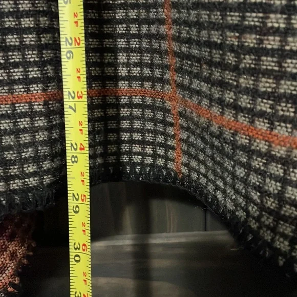 Urban Coco Wraparound Shawl - Picture 4 of 5